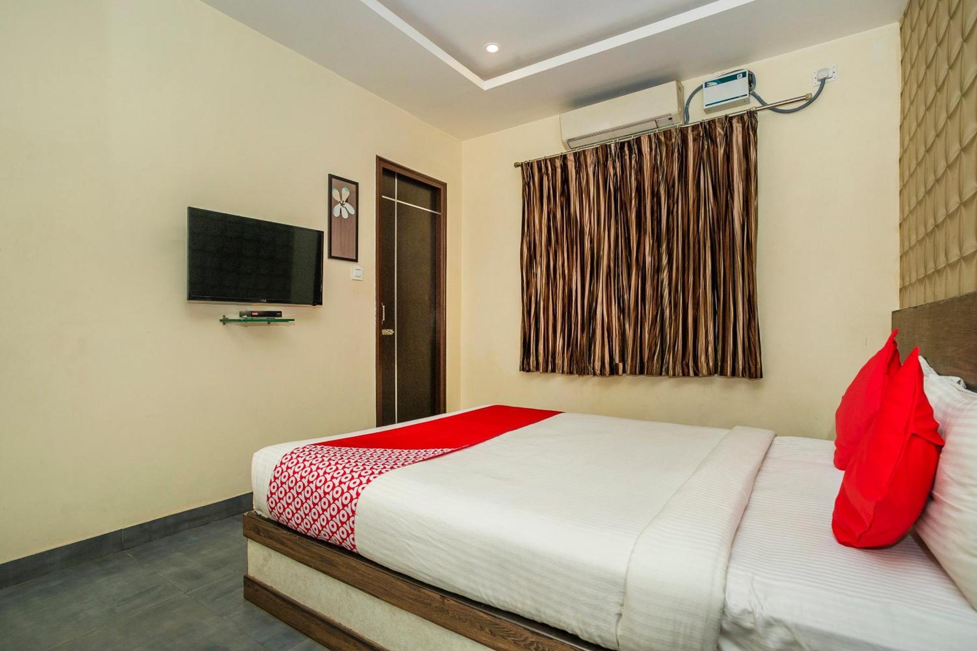 Super Collection O Indian Suites Near Sitara Restaurant Bangalore Exterior photo